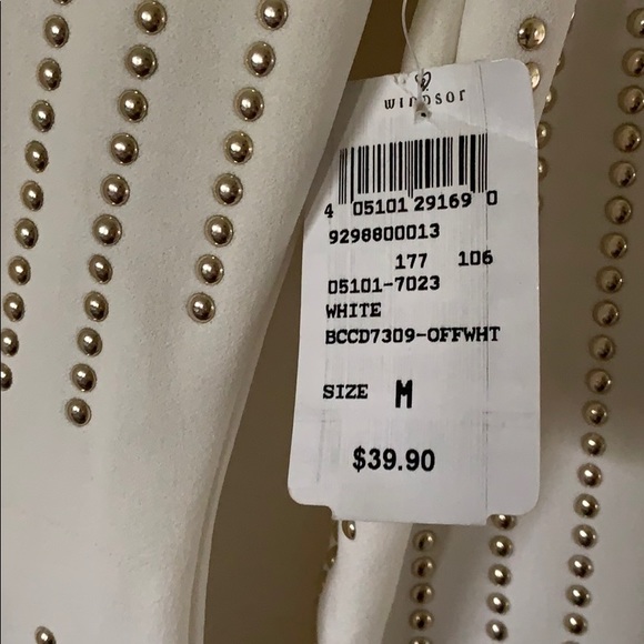 ⚜️🤍Studded cream Windsor dress🤍⚜️ - Picture 3 of 4